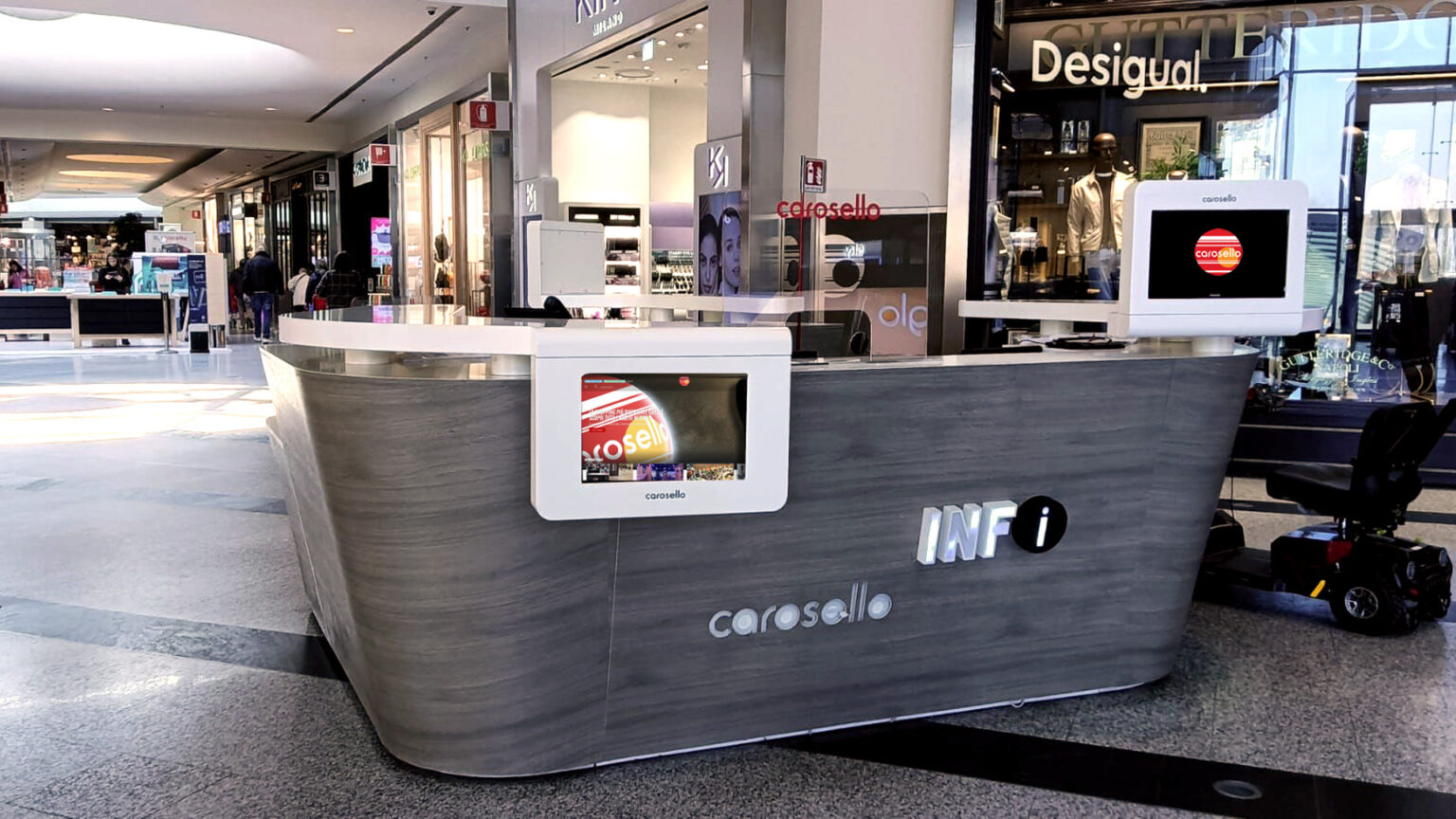 Infopoint - Centro Commerciale Carosello